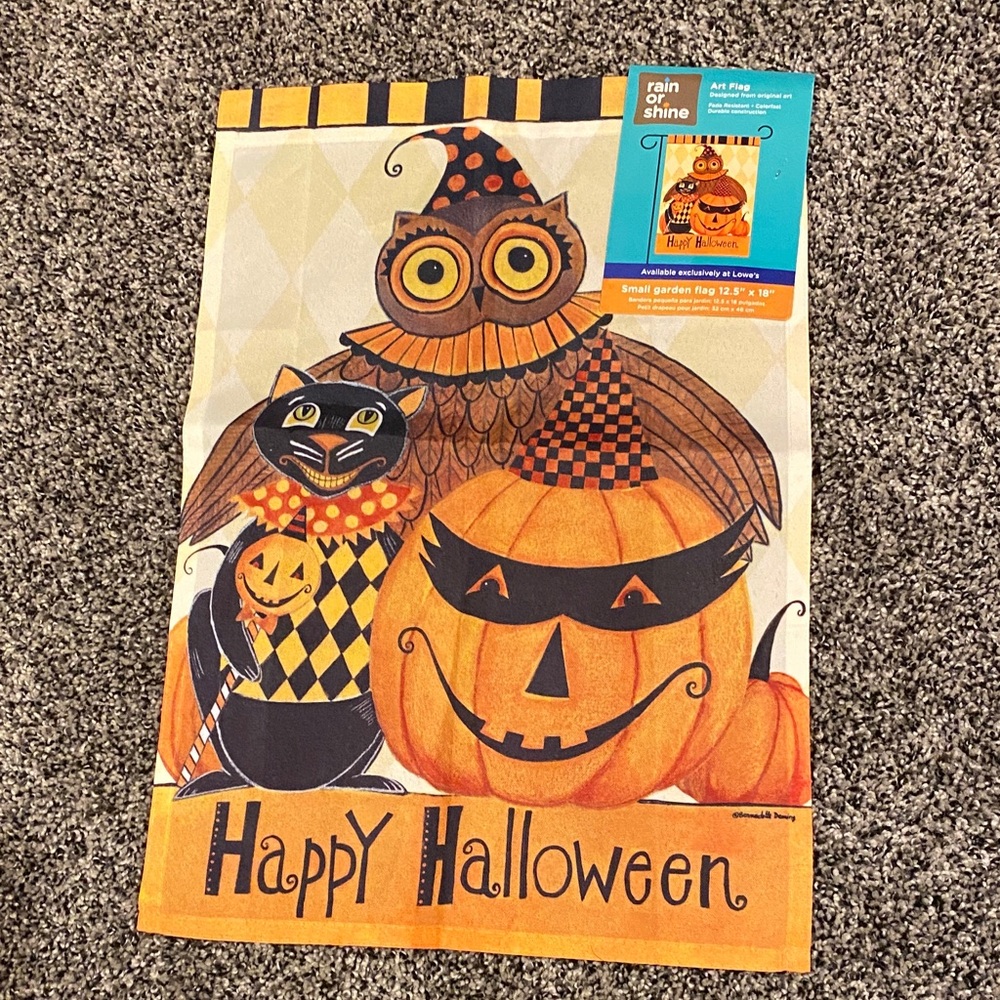 NWT Halloween Garden Flag
